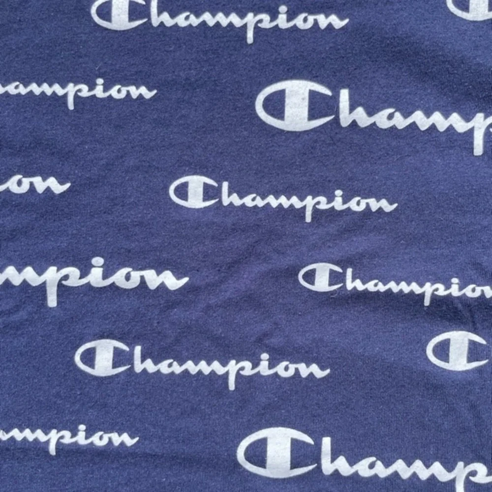 Champions Navy Logo Crop Top - Picture 6 of 13